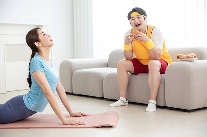 하루에 단 10분만이라도 운동을 하는 사람과 그렇지 않은 사람은 기분이나 행복감을 느끼는 데에서 큰 차이가 있는 것으로 나타났다. [사진=클립아트코리아]