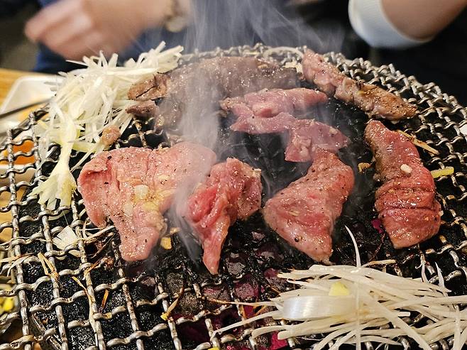 20250329_182607.jpg 고기 먹어요 (도쿄에서 가장 맛있는 호르몬 구이, 에코다 호르몬)