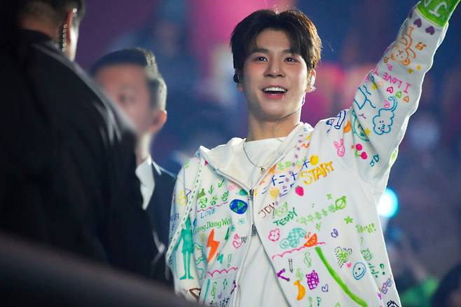 정동원, 6년만 '보릿고개' 무대..깊은 감동