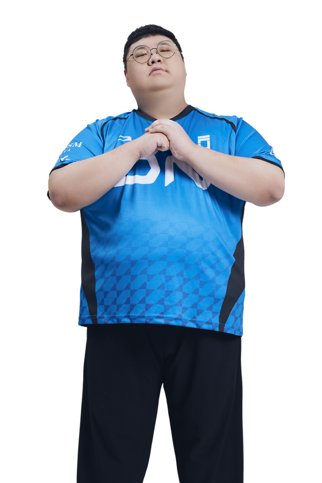 김시경이 31일 서울 잠실DN콜로세움에서 열린 2025 FSL 스프링 개막전에서 김승환을 2-0으로 이기며 승자전으로 향했다. 사진 | 넥슨