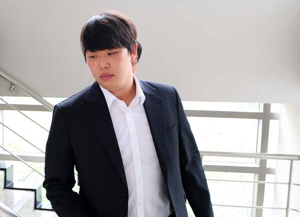 서준원의 독립리그 입단이 취소됐다. 사진 | 연합뉴스