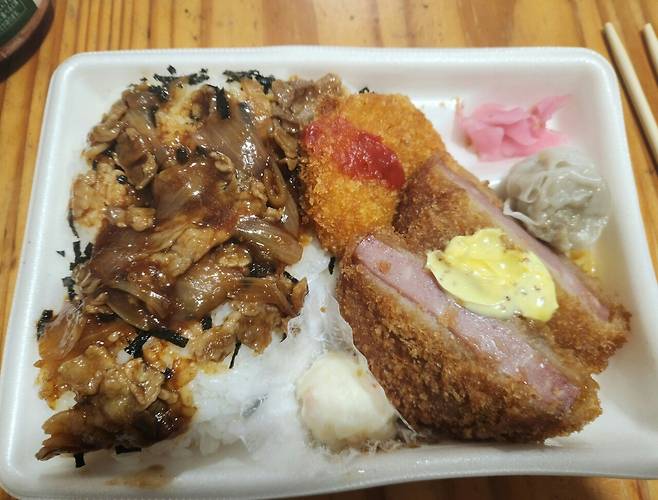 알바 가기 전에 아침 도시락