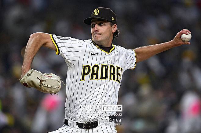 ▲ 5년 만의 메이저리그 복귀전에서 5이닝 2실점 투구로 감격의 메이저리그 첫 승리를 거둔 카일 하트