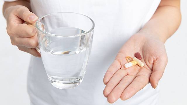 혈액 투석 환자들은 식습관, 약 복용 등에 신중을 기해야 한다 |출처: 게티이미지뱅크