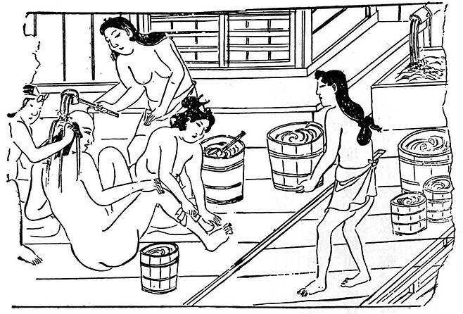 에도시대 유나(湯女)들이 남성의 몸과 머리를 씻겨주는 모습을 그린 삽화. 이에 대해 일본 매체 슈칸 겐다이는 “현재 일본에서 성행하는 성매매업소 소프랜드와 다르지 않다” 며 “소프랜드가 ‘특수 욕탕’으로 분류되는데, 어쩌면 소프랜드야말로 일본 목욕탕의 전통을 가장 충실하게 이어받은 곳일지도 모른다”는 독특한 해석을 내놓기도 했다.