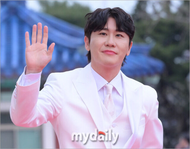 영탁 / 마이데일리