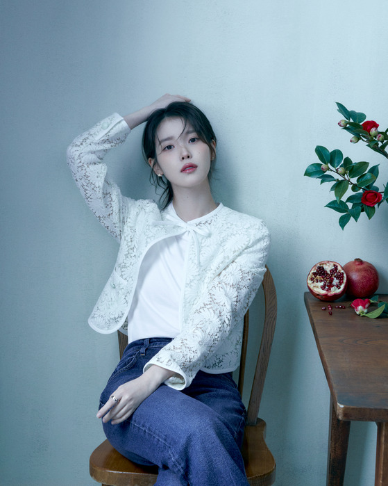 배우 아이유. 사진=넷플릭스