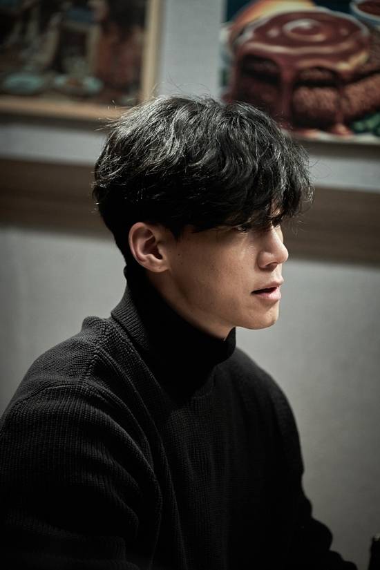 ‘파과’ 김무열, 킬러 스승의 초연한 눈빛... 캐릭터 스틸 공개(제공: NEW)&nbsp;