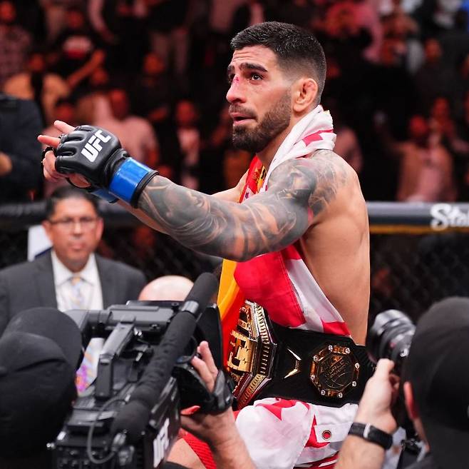 UFC 페더급 챔피언 일리아 토푸리아(28)가 철저한 식단 관리 비결을 공개했다./사진=일리아 토푸리아 인스타그램 캡처