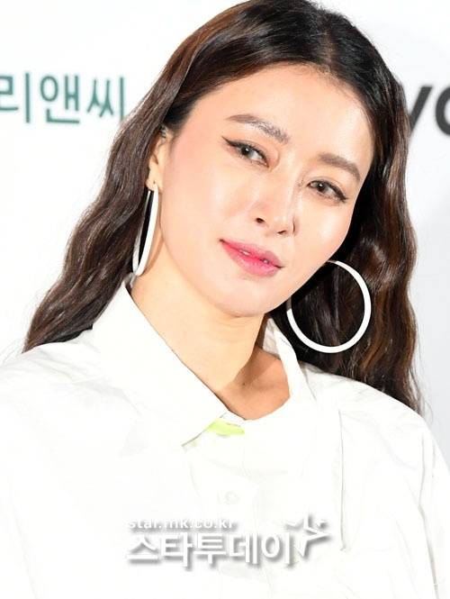가수 황보. [사진=스타투데이]