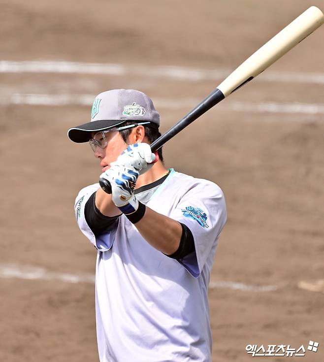 KT 내야수 허경민은 3일 수원 KT위즈파크에서 열릴 '2025 신한 SOL Bank KBO 리그' LG와 정규시즌 두 번째 맞대결에서 결장한다. 허리 주사 치료를 받아 하루 휴식이 필요하다. 엑스포츠뉴스 DB