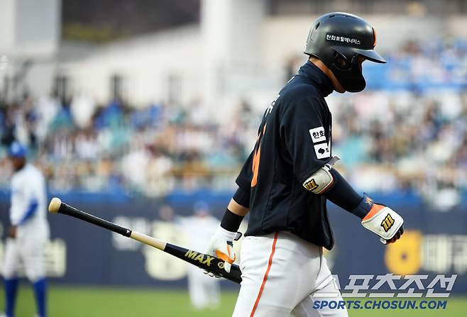 두 경기 연속 멀티히트 기대했던 리드오프 황영묵까지 침묵했다.