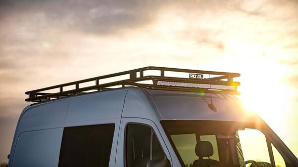 ​메르세데스-벤츠 스프린터 그래블-X 사진 밴스포츠​