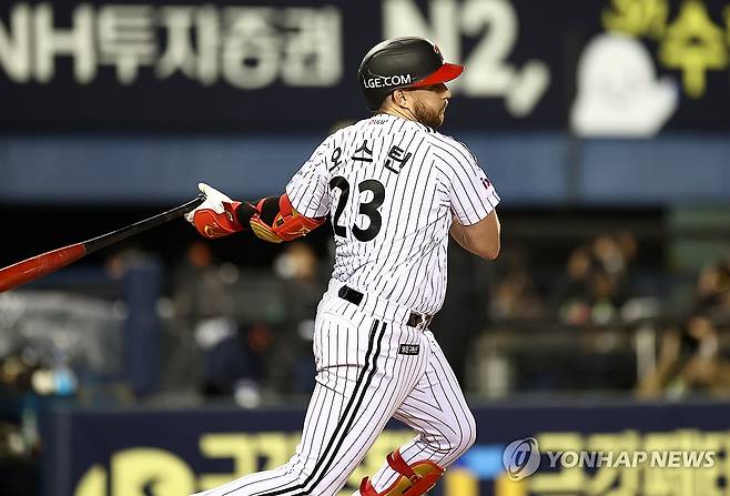 오스틴, 적시타 [연합뉴스 자료사진]