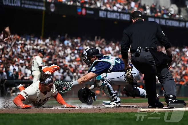 5일(한국시간) 열린 샌프란시스코 자이언와 시애틀 매리너스의 2025 메이저리그 경기. ⓒ AFP=뉴스1