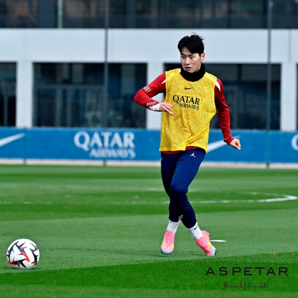 이강인 훈련 복귀를 알린 PSG 공식 채널