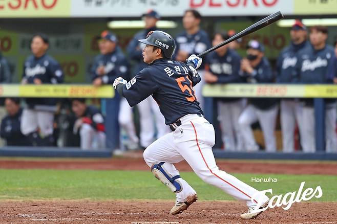 문현빈이 홈런 두 방으로 한화의 역전을 이끌었다. [한화 이글스 제공. 재판매 및 DB 금지]