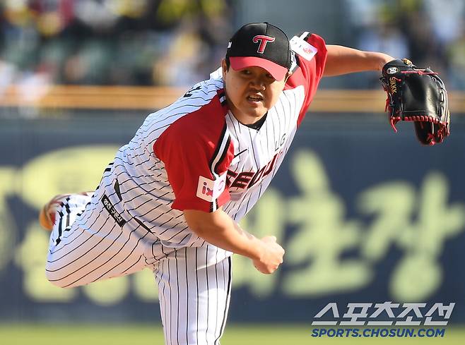 6일 서울 잠실구장에서 열린 KIA-LG전. 9회 등판한 장현식이 투구하고 있다. 잠실=정재근 기자 cjg@sportschosun.com/2025.4.6/