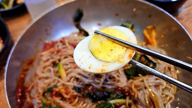 20250405_123300.jpg 가산동에서 막국수 맛있게 한그릇