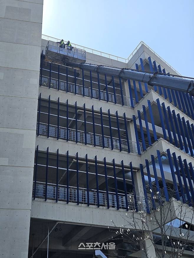 1일 오전 창원NC파크에서 안전점검을 진행하고 있다. 창원 | 김동영 기자 raining99@sportsseoul.com