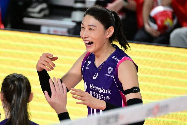 흥국생명 김연경이 기뻐하고 있다 / 한국배구연맹(KOVO)