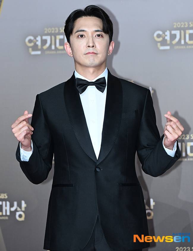뉴스엔 DB