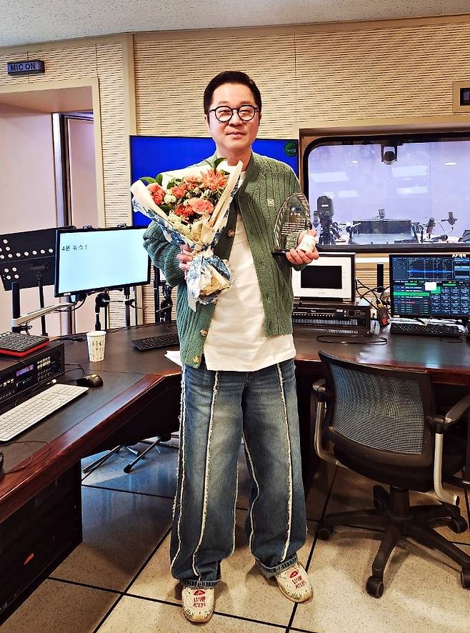 A2Z엔터테인먼트