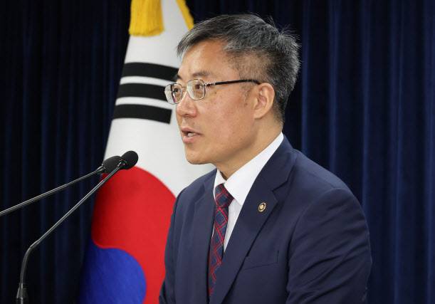 법무부 장관 권한대행인 김석우 차관. (사진=연합뉴스)