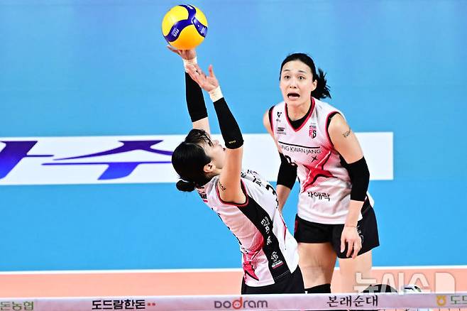 [서울=뉴시스]여자배구 정관장 염혜선. (사진=KOVO 제공)