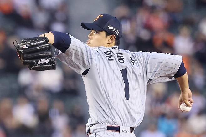 ▲ 27일 잠실 LG전에서 시즌 첫 등판을 성공적으로 마무리한 문동주 ⓒ연합뉴스