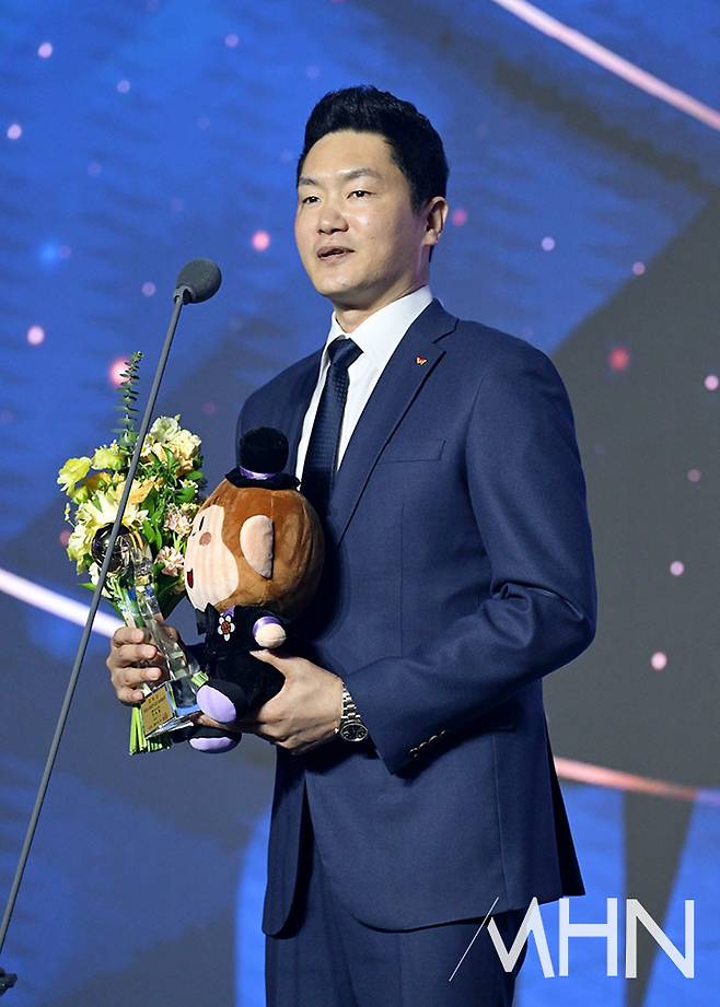 서울 SK 전희철 감독