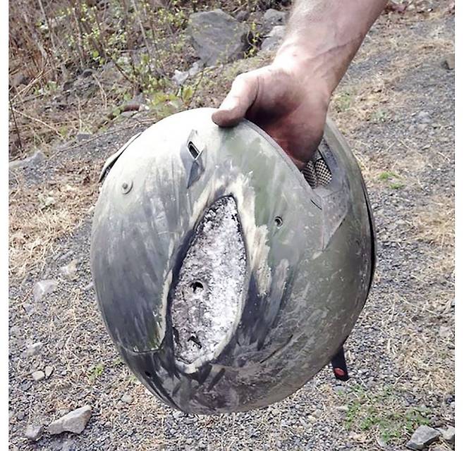 IMG_0538.jpeg 오토바이 탈때 헬멧 쓰라고 하는 진짜 이유 오토바이 탈때 헬멧 쓰라고 하는 진짜 이유 .jpg