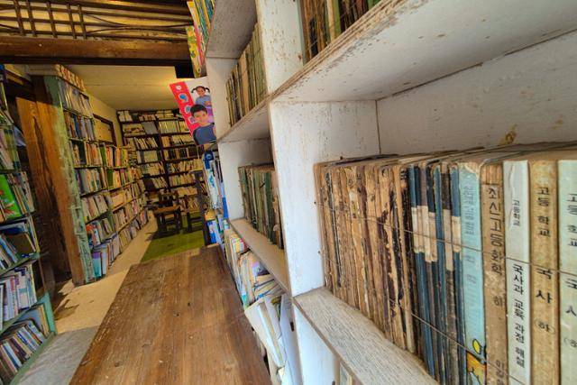 전북 전주시 체험박물관 전주난장의 책방 전시관.