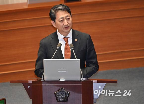 안덕근 산업통상자원부 장관 [사진=곽영래 기자]