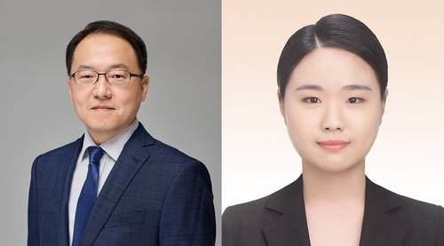 이형주 포스텍 교수(왼쪽)와 김나래 연구원. [포스텍]