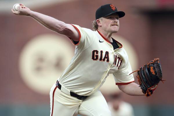 로건 웹은 이정후의 인기를 인정했다. 사진= San Francisco Chronicle via AP= 연합뉴스 제공