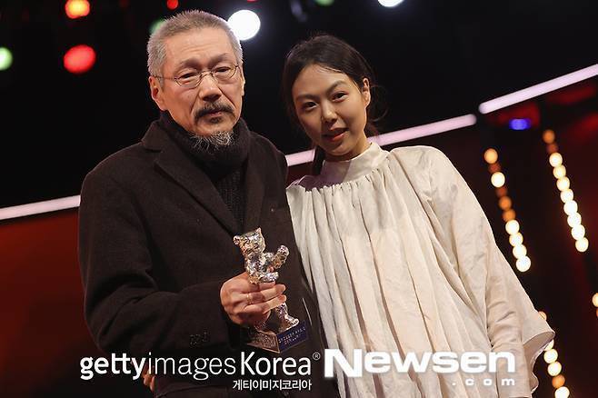 2022년 베를린 국제영화제 참석 당시 홍상수 감독-김민희