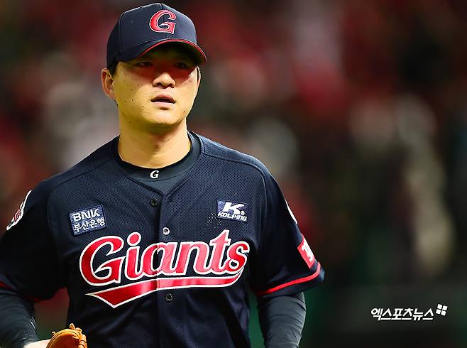 롯데 투수 박시영은 9일 사직구장에서 열릴  '2025 신한 SOL Bank KBO 리그' KIA와 정규시즌 두 번째 맞대결을 앞두고 1군에 콜업됐다. 지쳐 있는 롯데 불펜에 활력을 불어넣길 주길 많은 기대를 받고 있다. 엑스포츠뉴스 DB