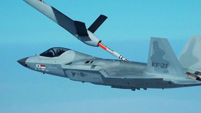 KF21 공중급유 장면