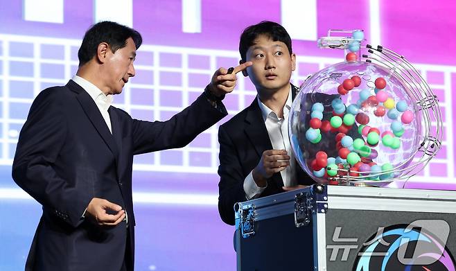 드래프트 추첨 장면 2024.9.3/뉴스1 ⓒ News1 김성진 기자