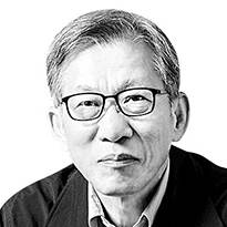 유홍준 본사 칼럼니스트·명지대 미술사학과 석좌교수