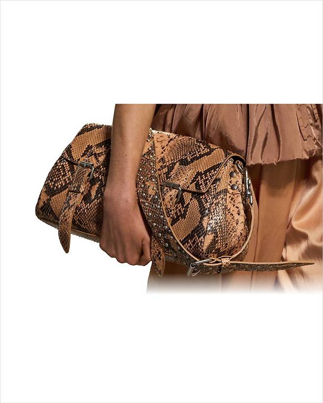 DRIES VAN NOTEN