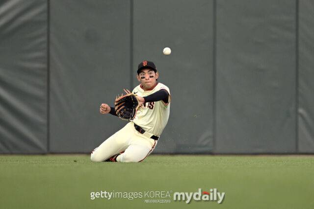 이정후는 수비에서도 수준급 기량을 선보이고 있다. /게티이미지코리아