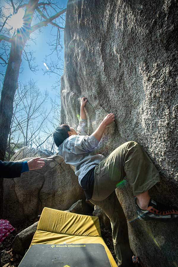 처음으로 붙어본 마당3 문제. 손끝이 베일 듯이 아팠다.