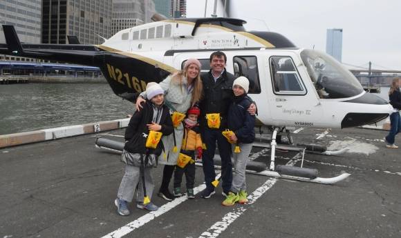 이번 사고로 숨진 아구스틴 에스코바르 가족. New York Helicopter Tours LLC