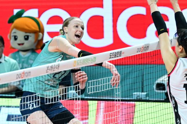 지난 시즌 GS칼텍스에서 뛰었던 스테파니 와일러. 11일 아시아쿼터 드래프트에서 1순위로 페퍼주축은행의 지명을 받았다. /사진=KOVO 제공