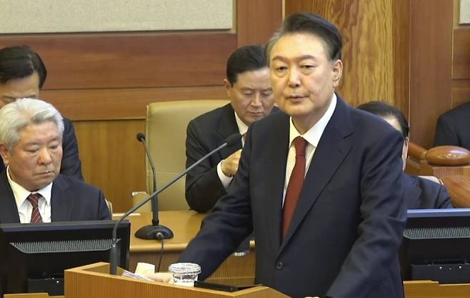 ▲ 헌법재판소에서 열린 윤 대통령 탄핵심판 11차 변론서 최종 의견 진술하는 윤석열 전 대통령 [연합뉴스]  