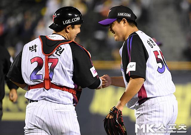 11일 잠실 두산전에서 LG 이적 후 첫 세이브를 올린 장현식. 사진(잠실 서울)=천정환 기자