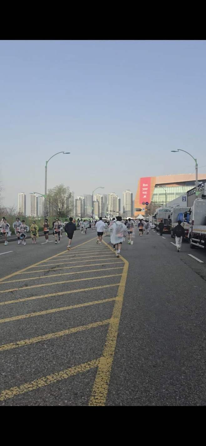 1ebec223e0dc2bae61abe9e74683716d90d524a0bf0299fdf855d4b4beef4d857d6e2310c03d330156a81e9d3e0b5bfafd2743