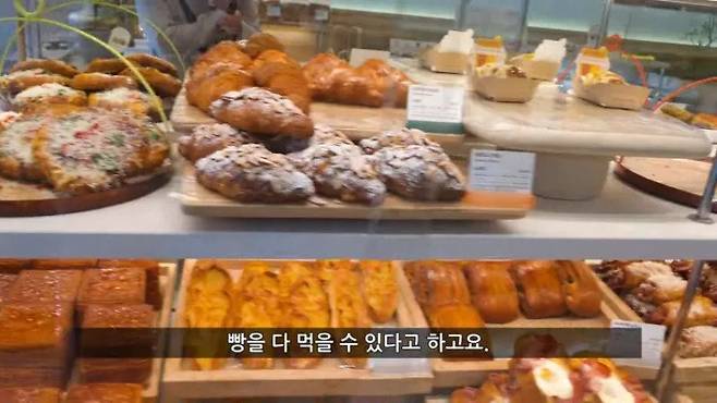 뚜레쥬르 \'9,900원 빵 뷔페\' 근황